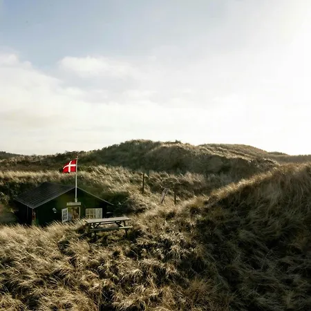 Beach House In The Dunes At Tornby Strand Дом отдыха
