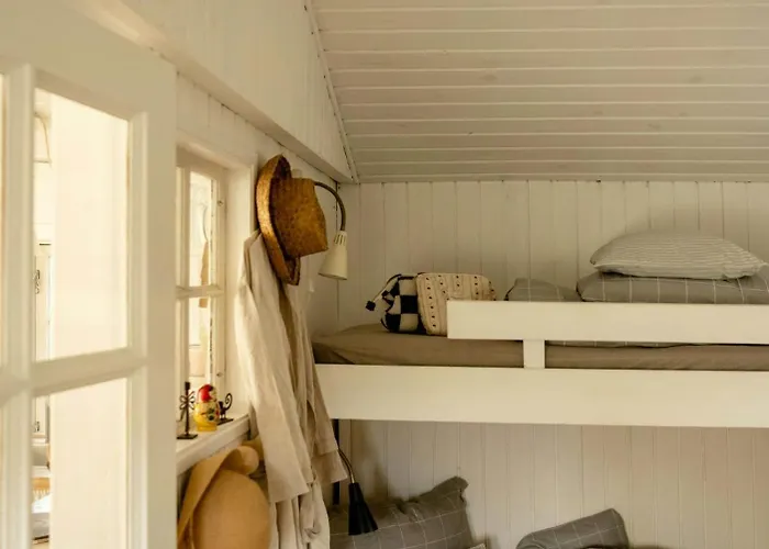 Дом отдыха Beach House In The Dunes At Tornby Strand